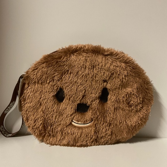 Hallmark Star Wars Chewbacca Wristlet Itty Bittys Fuzzy Wallet Purse Embroidered - Picture 5 of 9